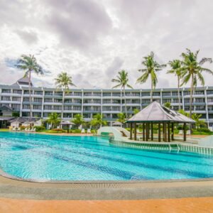 DESARU COAST STAYCATION TUNAMAYA BEACH RESORT 2D/1N PACKAGE