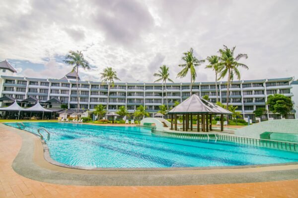 DESARU COAST STAYCATION TUNAMAYA BEACH RESORT 2D/1N PACKAGE